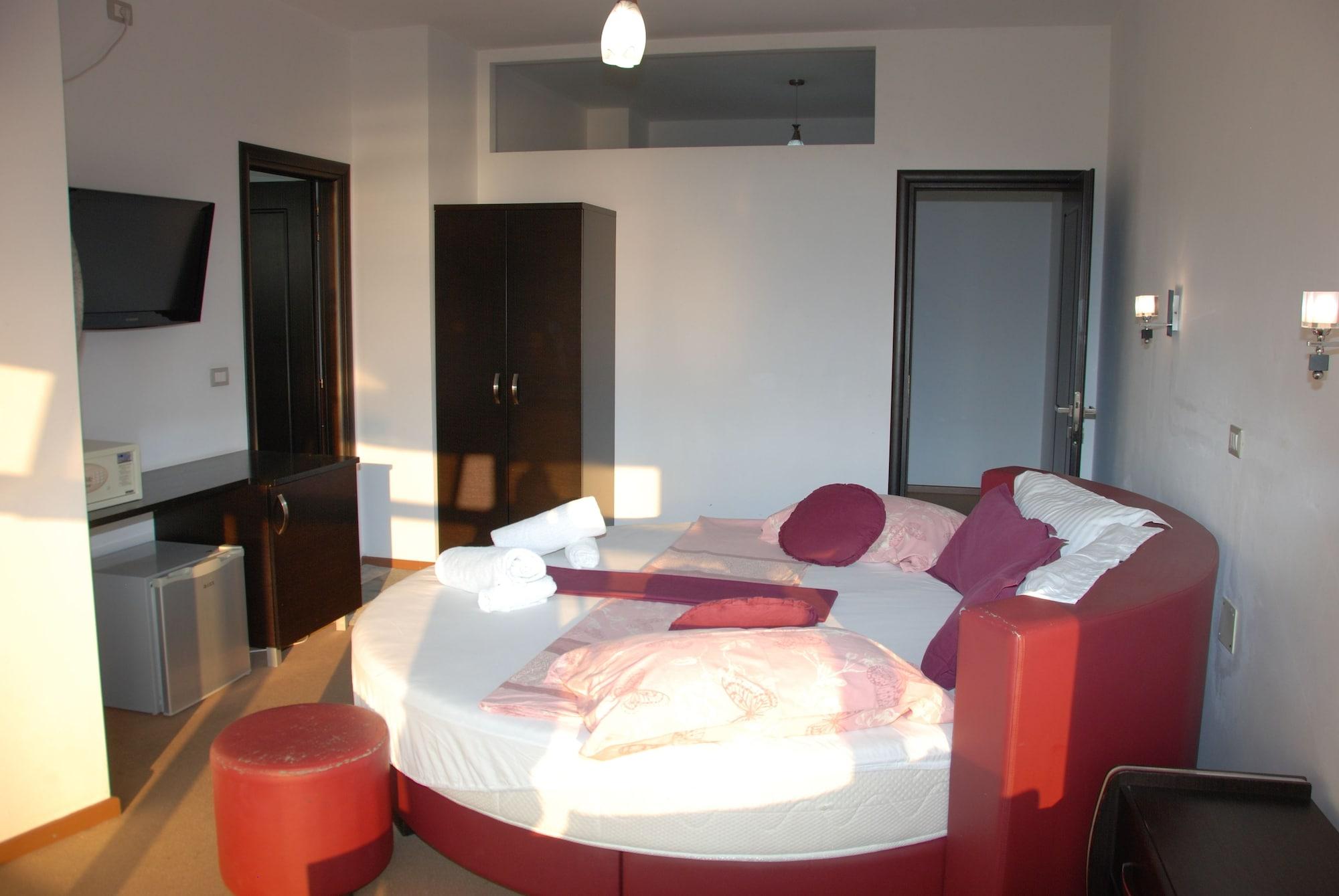 Hotel Strora Sarandë Exterior foto
